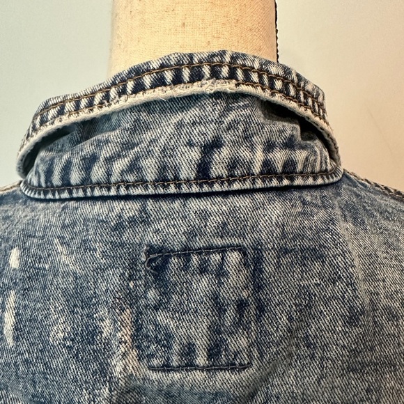 Urban Heritage Festival Acid Wash Distressed Jean Trucker 90s Style Jacket  M - Picture 10 of 12